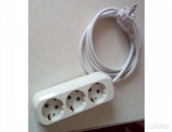 Удлинитель электрический 1, 8 м с 3-мя розетками