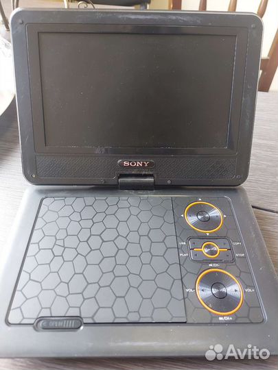 Портативный видеопроигрыватель Sony
