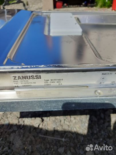 Встраиваемая посудомоечная машина Zanussi zdts 300