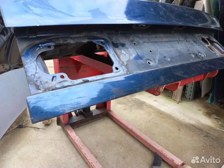 Крышка багажника Audi 100/45 A6/C4 S6 Ауди седан