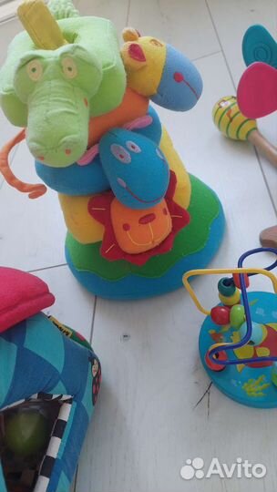 Развивающие игрушки