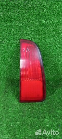 Фонарь задний левый Lincoln Navigator UN173