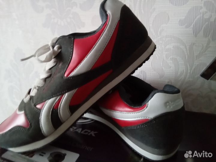 Ботинки кроссовки мужские 44-46 новые