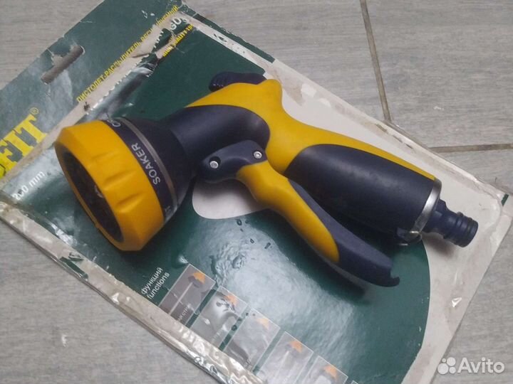 Пистолет - распылитель поливочный