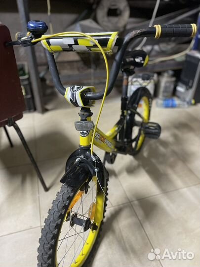 Детский велосипед 16