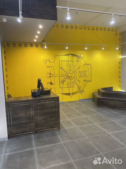 Продам готовый магазин кроссовок