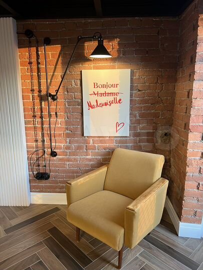 2-к. квартира, 60 м², 2/2 эт.