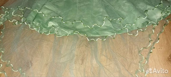 Новое платье праздничное. Размер 134-140