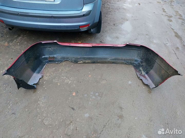 Задний бампер Nissan Primera P11 седан