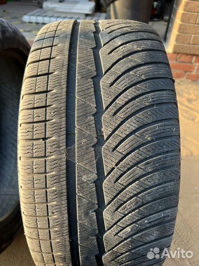 Michelin Pilot Alpin 4 245/40 R18 97V