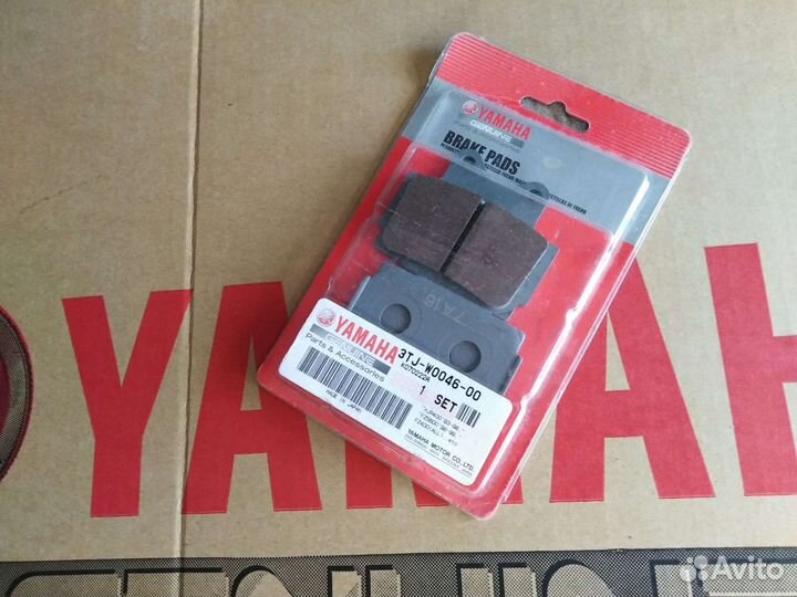 Оригинальные колодки Yamaha FZ400 FZS600 XJ 400