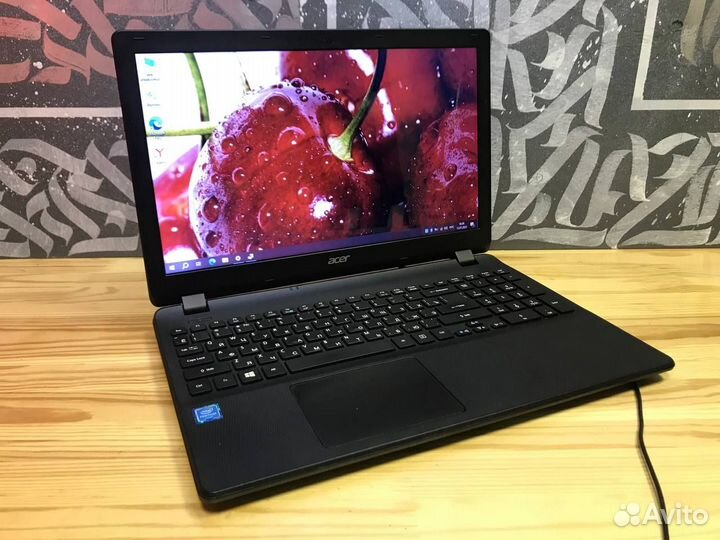 Вместительный ноутбук Acer Intel/8GB/SSD+HDD