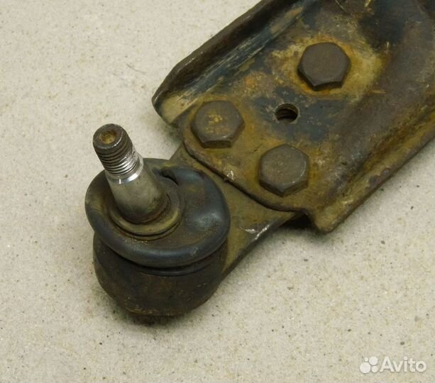 Рычаг передний левый Daewoo Nexia