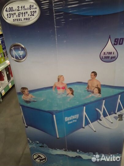 Каркасный бассейн новый в упаковке