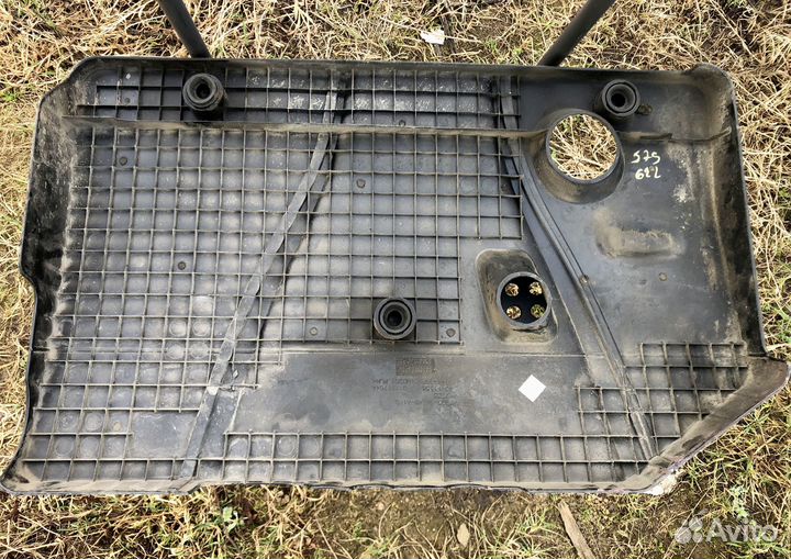 Ford Galaxy Накладка двигателя декоративная