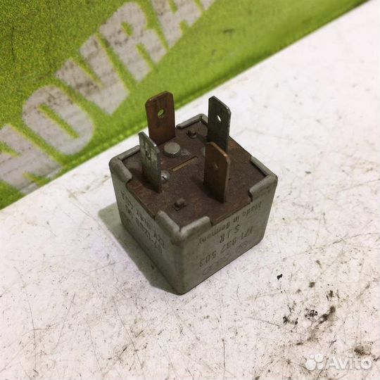 Реле Фольксваген Транспортер Т2 Т3 79-92