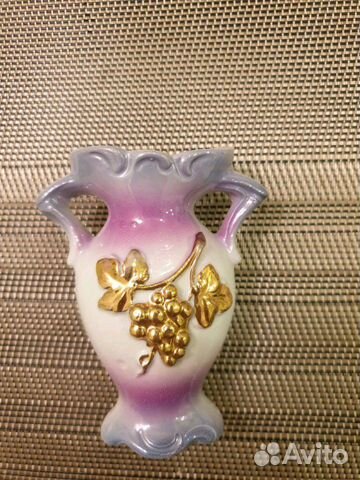 Фарфоровая ваза