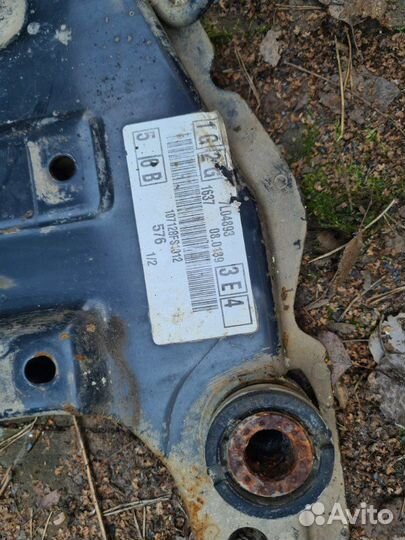 Подрамник передний Ford С-Max 2007