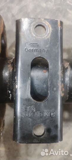 Стойки VW Polo, Skoda Fabia 2