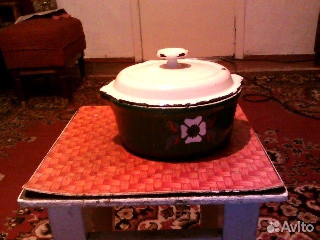 Чугунный казан с ручкой