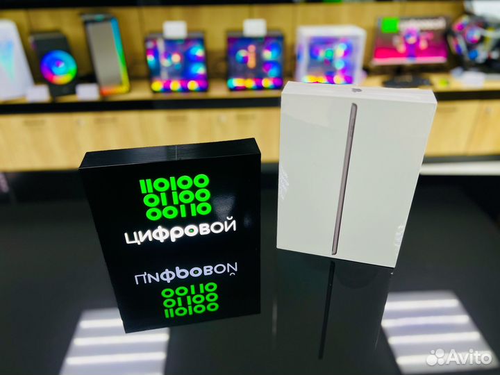 Новый планшет Apple iPad 2021 9th-gen 64Gb Wi-Fi