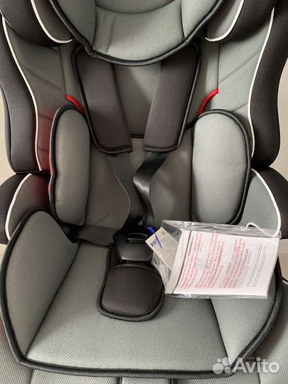 Детское автокресло 9-36 кг новое