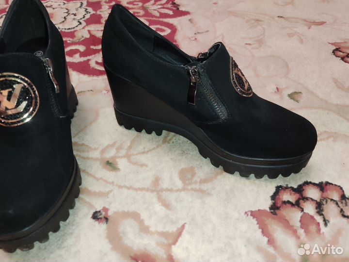 Полуботинки осенние женские