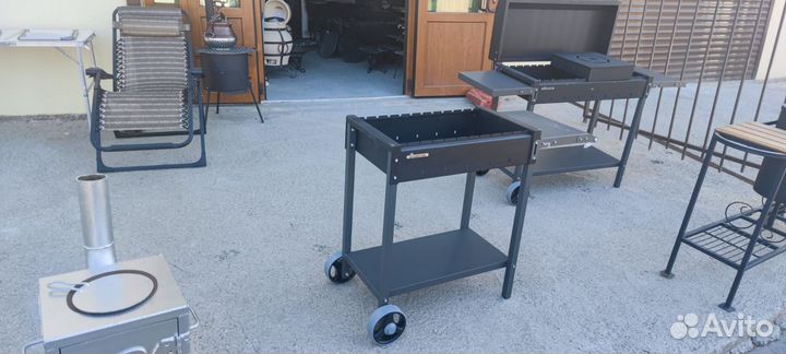 Мангал с колесами Gratar Man 202