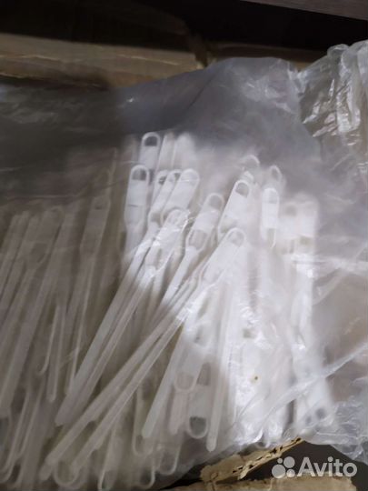 Одноразовая ложечка для кофе