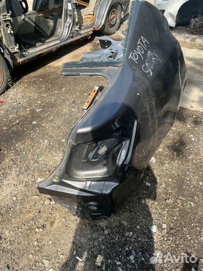 Крыло заднее правое Toyota Camry ASV50