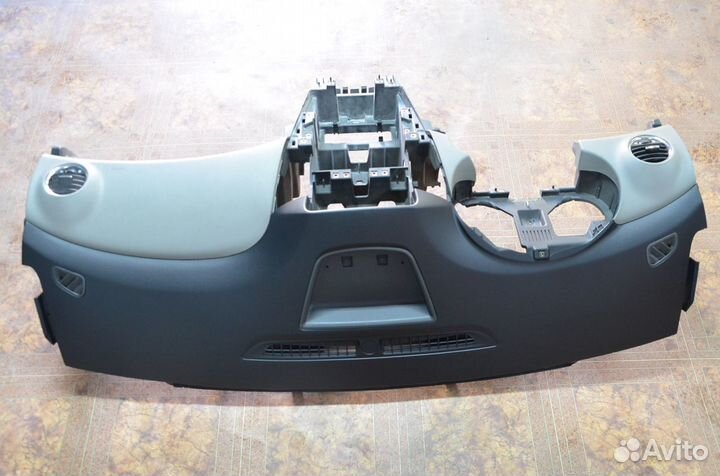 Торпедо панель приборов Шевроле Круз