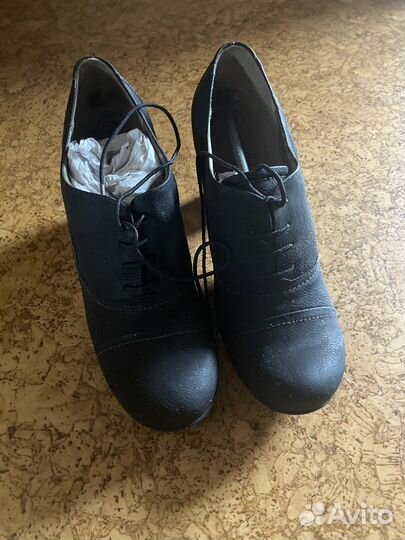 Туфли женские
