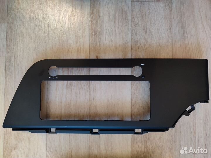 Продам магнитолу kia rio 4