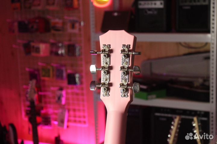 Гитара Belucci Новая