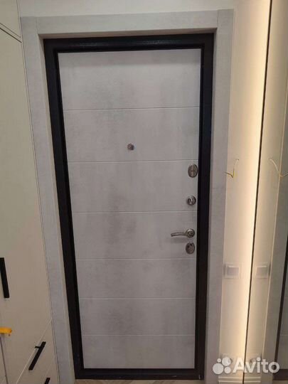 Дверь входная