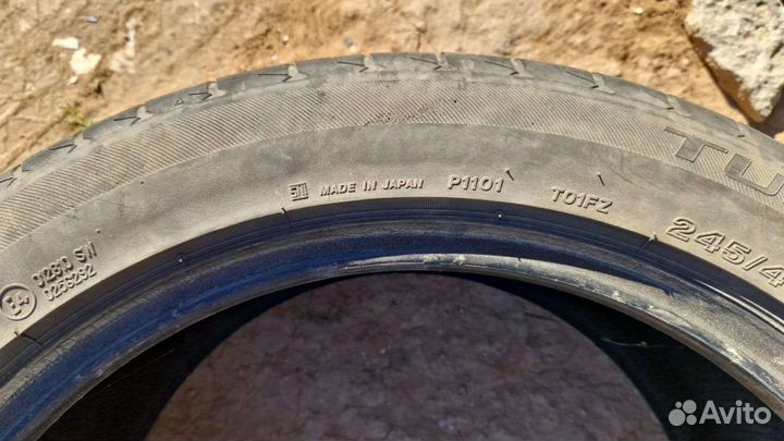 Bridgestone Turanza T001 245/45 R17