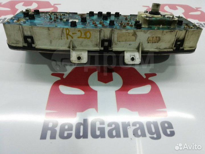 Панель приборов Nissan Terrano 2 R20 KA24E 1994