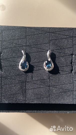 Серьги платина мюз