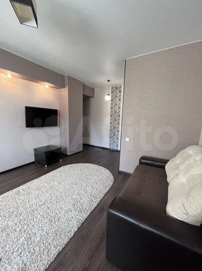 2-к. квартира, 58 м², 2/5 эт.