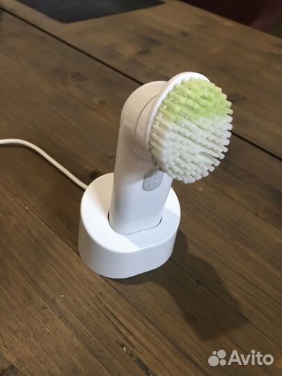 Clinique sonic system очищающая щетка для лица