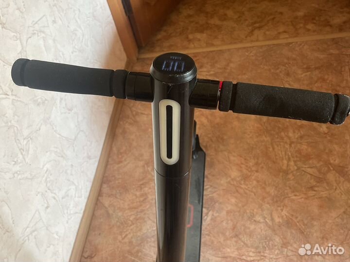 Электрический самокат для взрослых