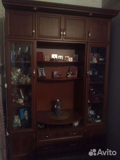 Стенка в гостиную бу