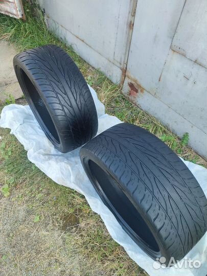 Maxxis MA-Z4S Victra 245/35 R20