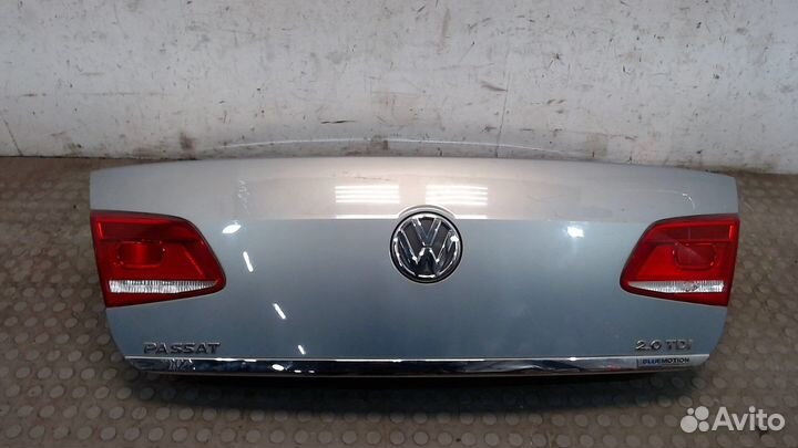 Накладка под номер Volkswagen Passat 7, 2011