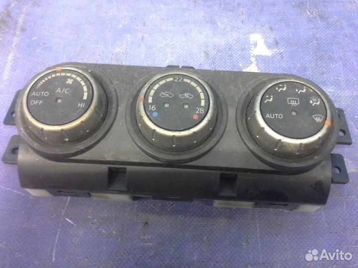 Блок управления печкой Nissan X-Trail (T31) 2007-2