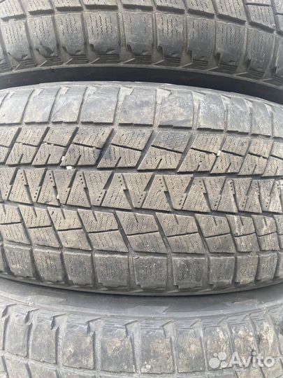 Bridgestone Blizzak DM-V1 225/55 R18