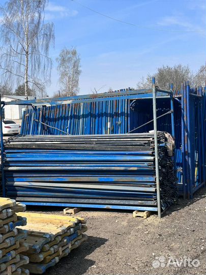 Леса строительные разборные металлические