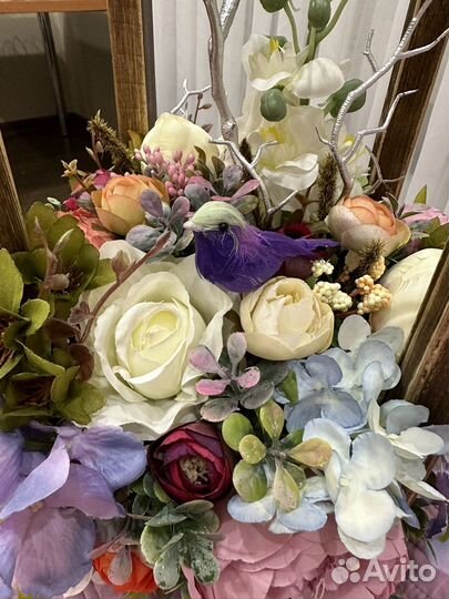 Букет декоративный в фонаре