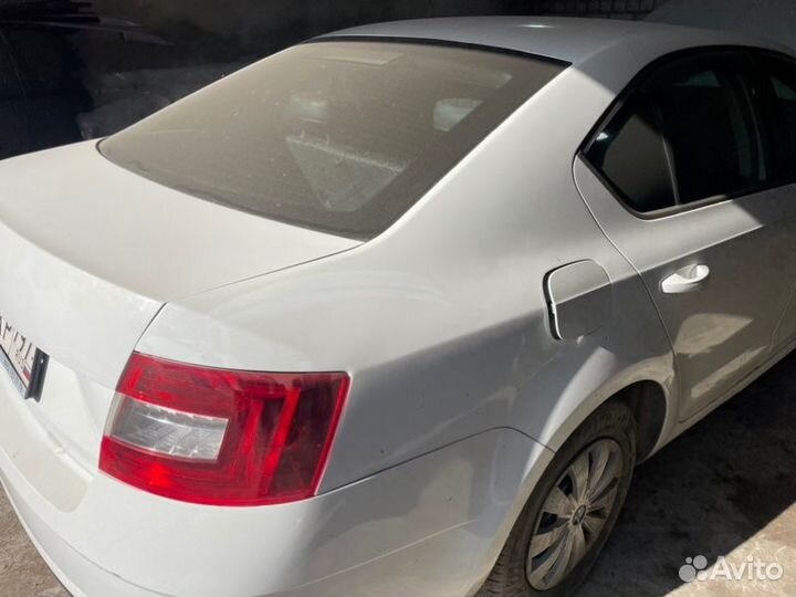 Крыло заднее правое Skoda Octavia A7 cwva 2015