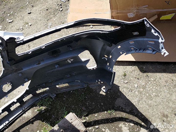 Передний бампер Genesis Gv80 20